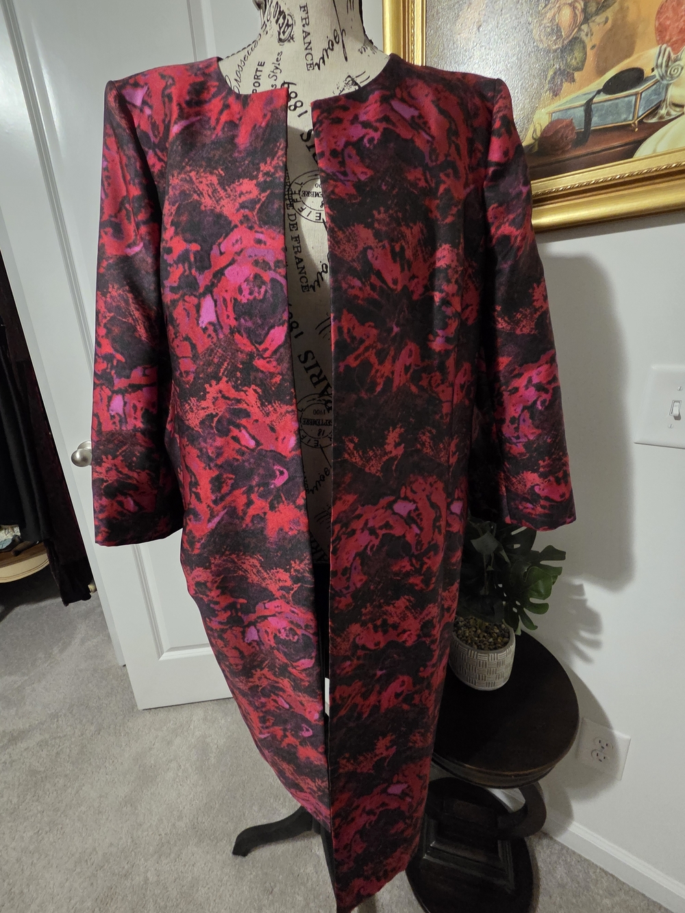Kasper Red and Black Abstract Lined Jacket